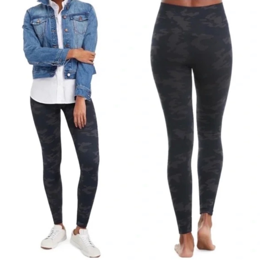 Spanx Black Camo Look At Me Now Seamless Leggings L